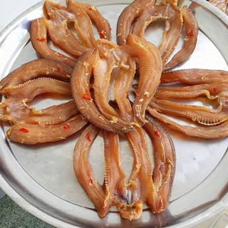 Khô Cá Lóc đồng loại 1 thương hiệu Antesco (bảo quản được lâu, thơm ngon, hợp vệ sinh, cá lớn, KL 0.5KG) - HSD 6 tháng