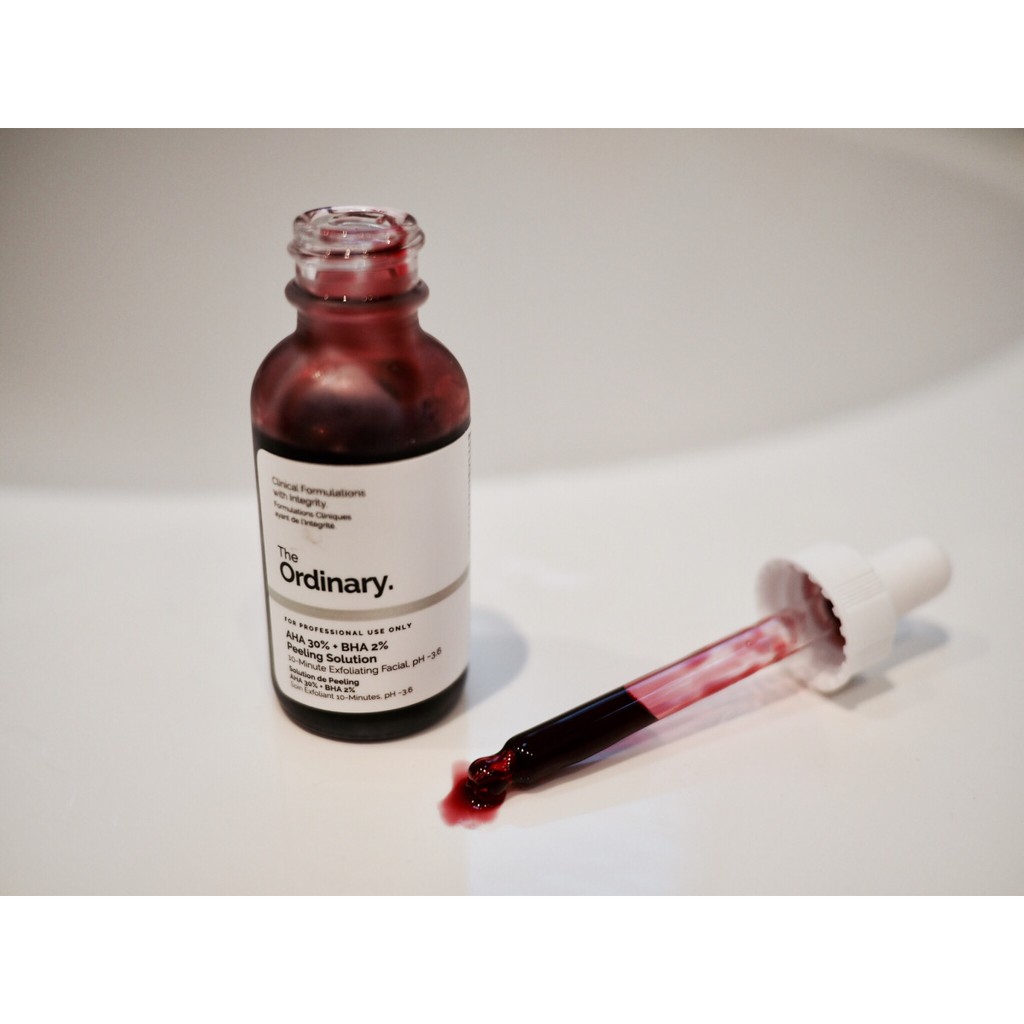 AHA 30% + BHA 2% Peeling Solution The Ordinary