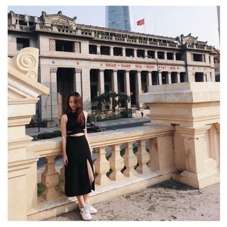 Chân váy midi xẻ vạt dáng dài