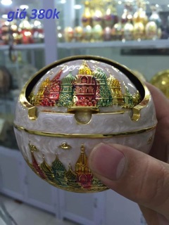 Gạt tàn phong cách hoàng gia ( HỢP KIM-THỦ CÔNG)