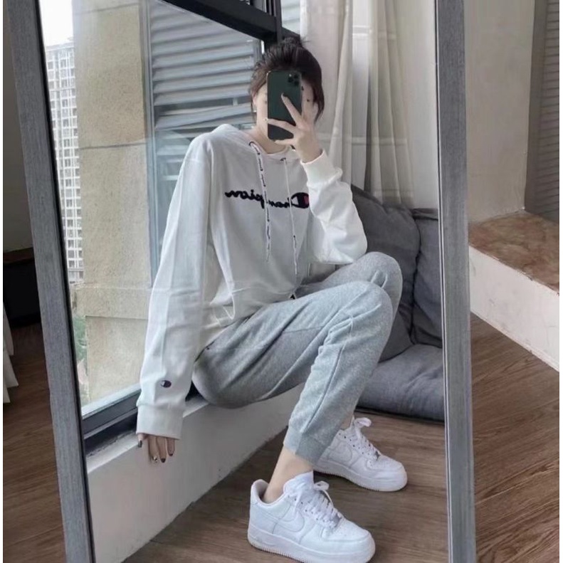 B(ẢNH THẬT) Giày Thể Thao Nữ Trắng Siêu Nhẹ Da Mềm Êm Fullbox