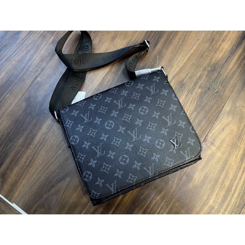 Túi đeo chéo hoạ tiết hoa