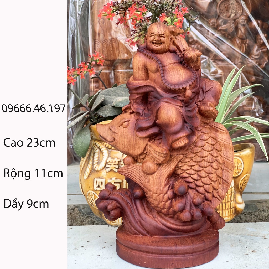 Tượng Di Lặc Cưỡi Cá Cao 23cm Chất Liệu Gỗ Hương Liền Khối