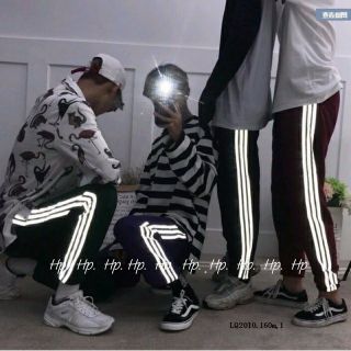 Quần thể thao 3 sọc phản quang unisex