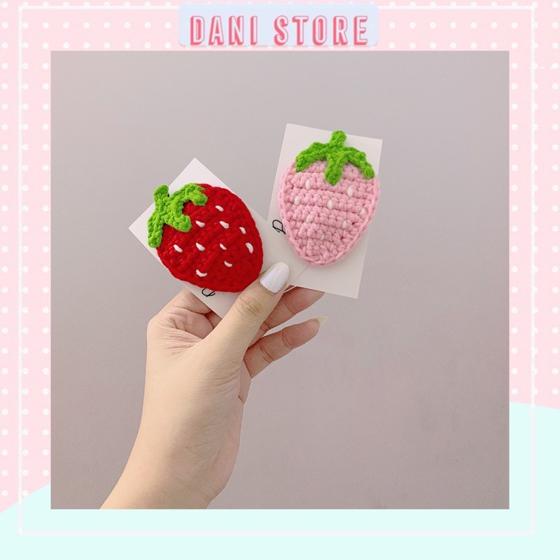 Kẹp tóc len quả dâu xinh xắn | DANI STORE