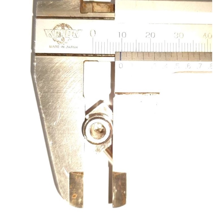 Cút L phi 12, phi 8