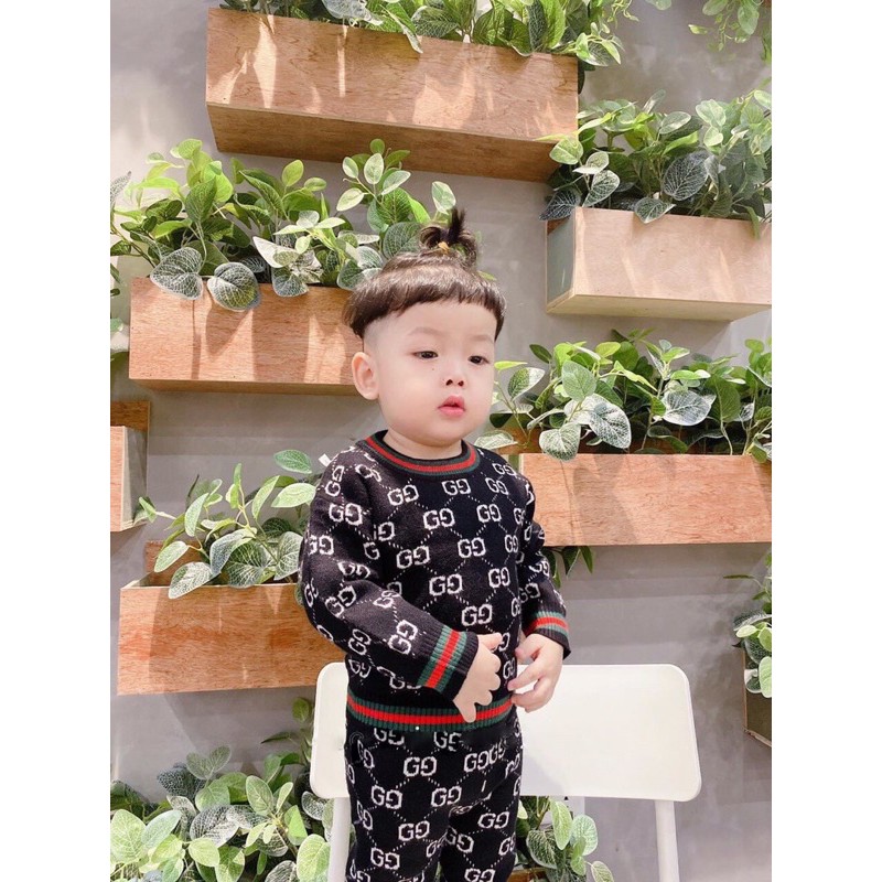 SÉT LEN HOẠ TIẾT CHỮ CHO BÉ