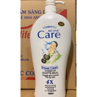 Combo 5 chai sữa tắm White Care 4X tang kem 2 bong tam