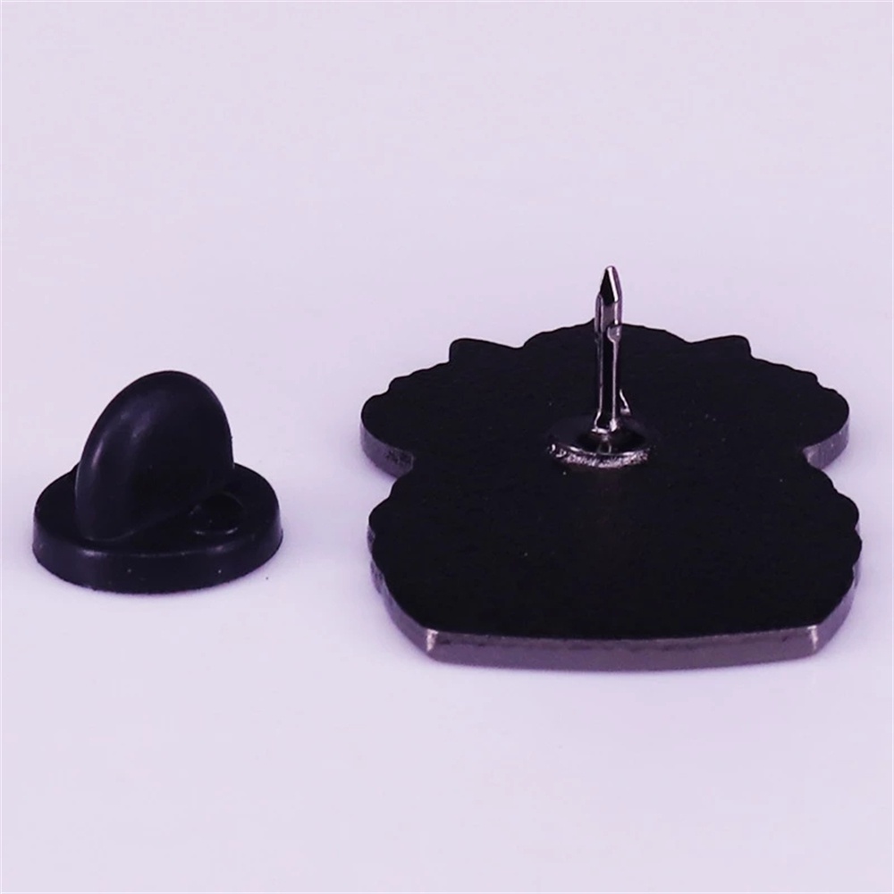 Huy hiệu cài áo cứng hình nhân vật hoạt hình Nhật Bản Junji Ito Tomie