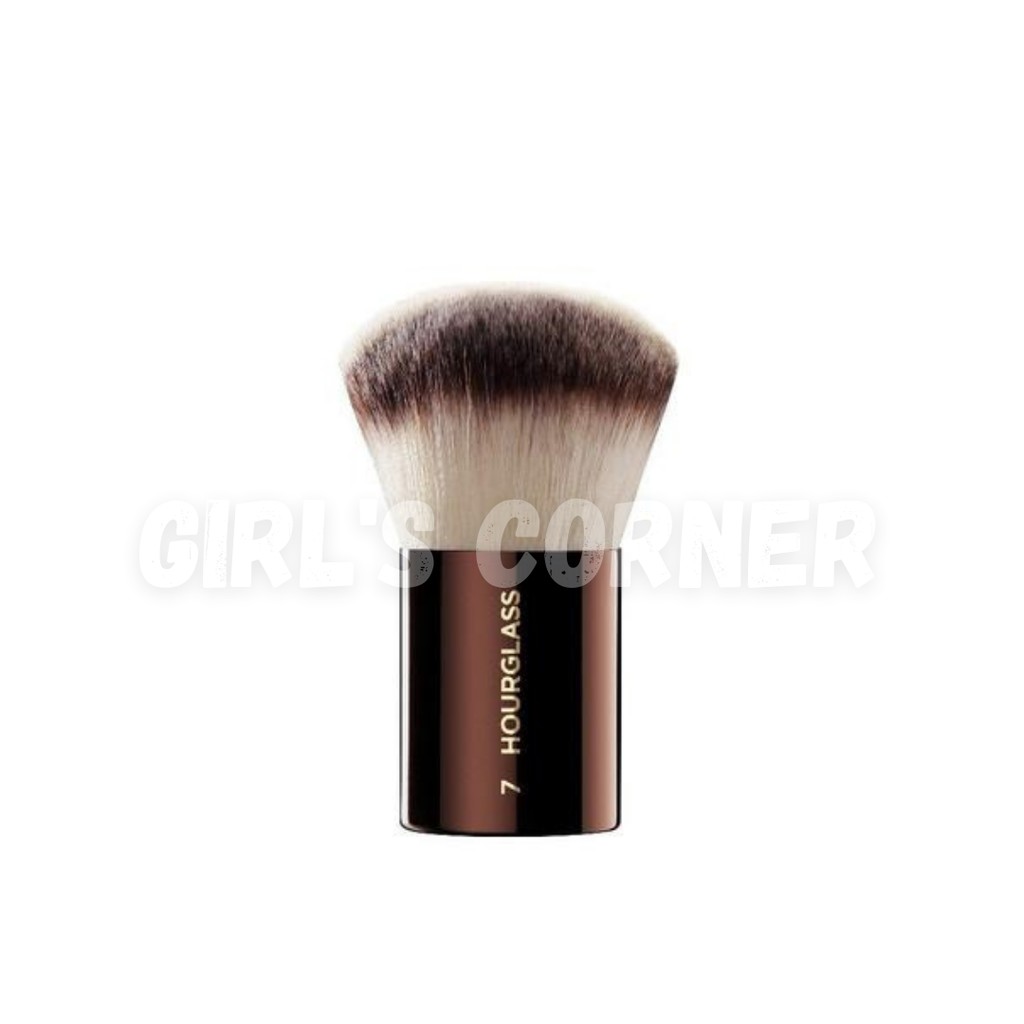 Cọ phủ kabuki Hourglass No.7 Finishing Brush