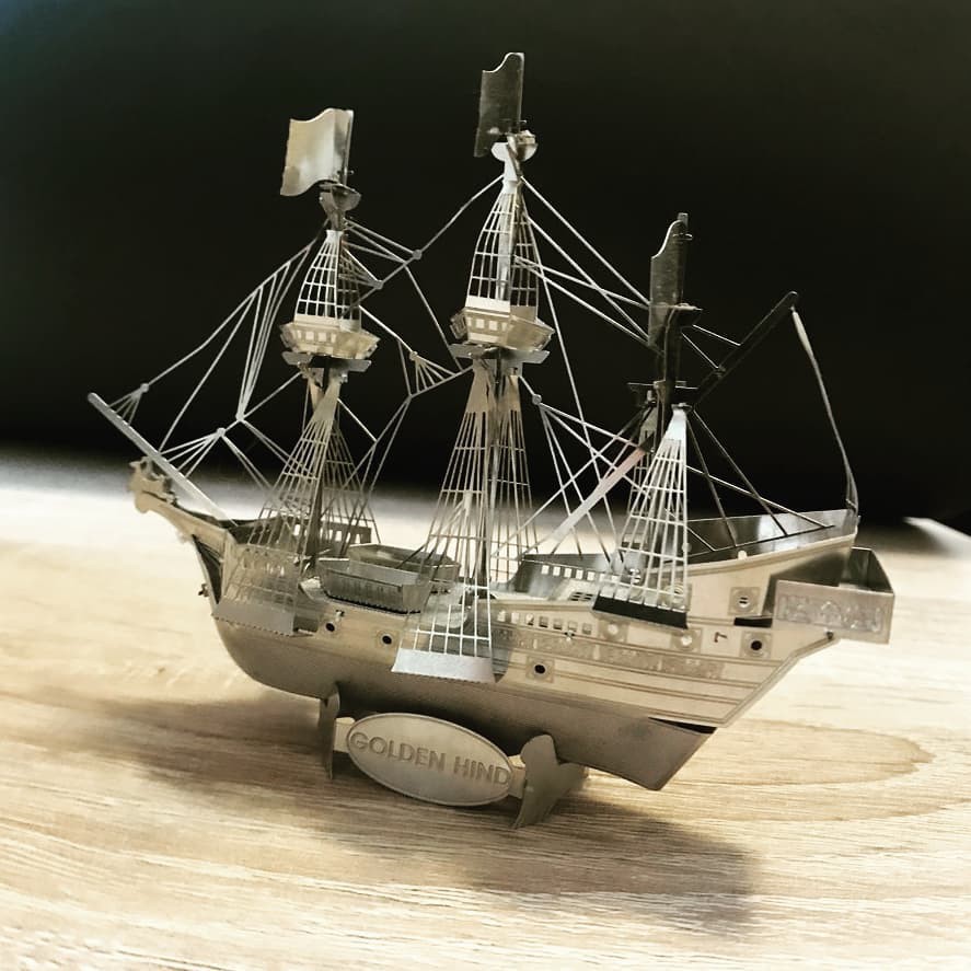 Mô Hình Lắp Ghép 3D Kim Loại Tự Ráp Tàu Golden Hind - Chưa Lắp