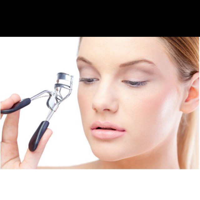 Dụng cụ kẹp mi