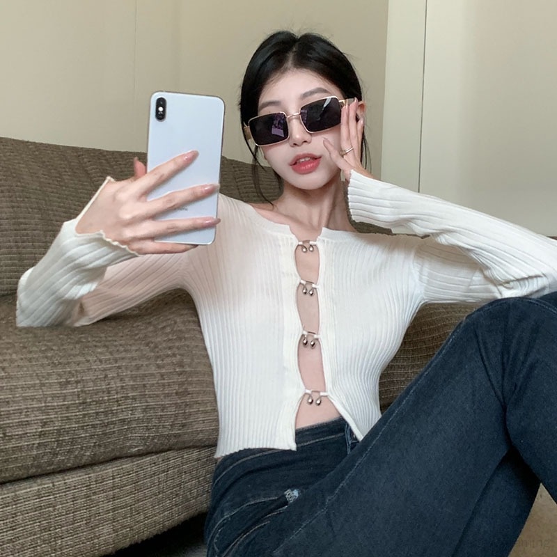 Áo Croptop Dệt Kim Tay Dài Màu Sắc Thanh Lịch