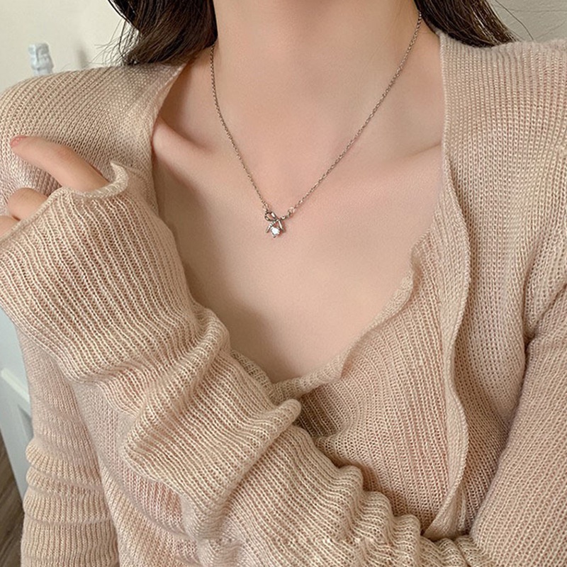 Vòng cổ nữ dây chuyền nữ đơn giản sợi mảnh hình nơ xinh xắn mẫu mới màu bạc V56