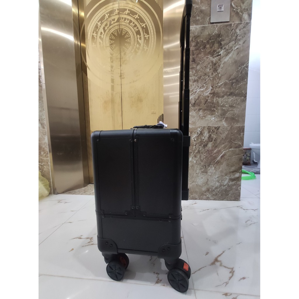 Cốp kéo 4 bánh Coolreal