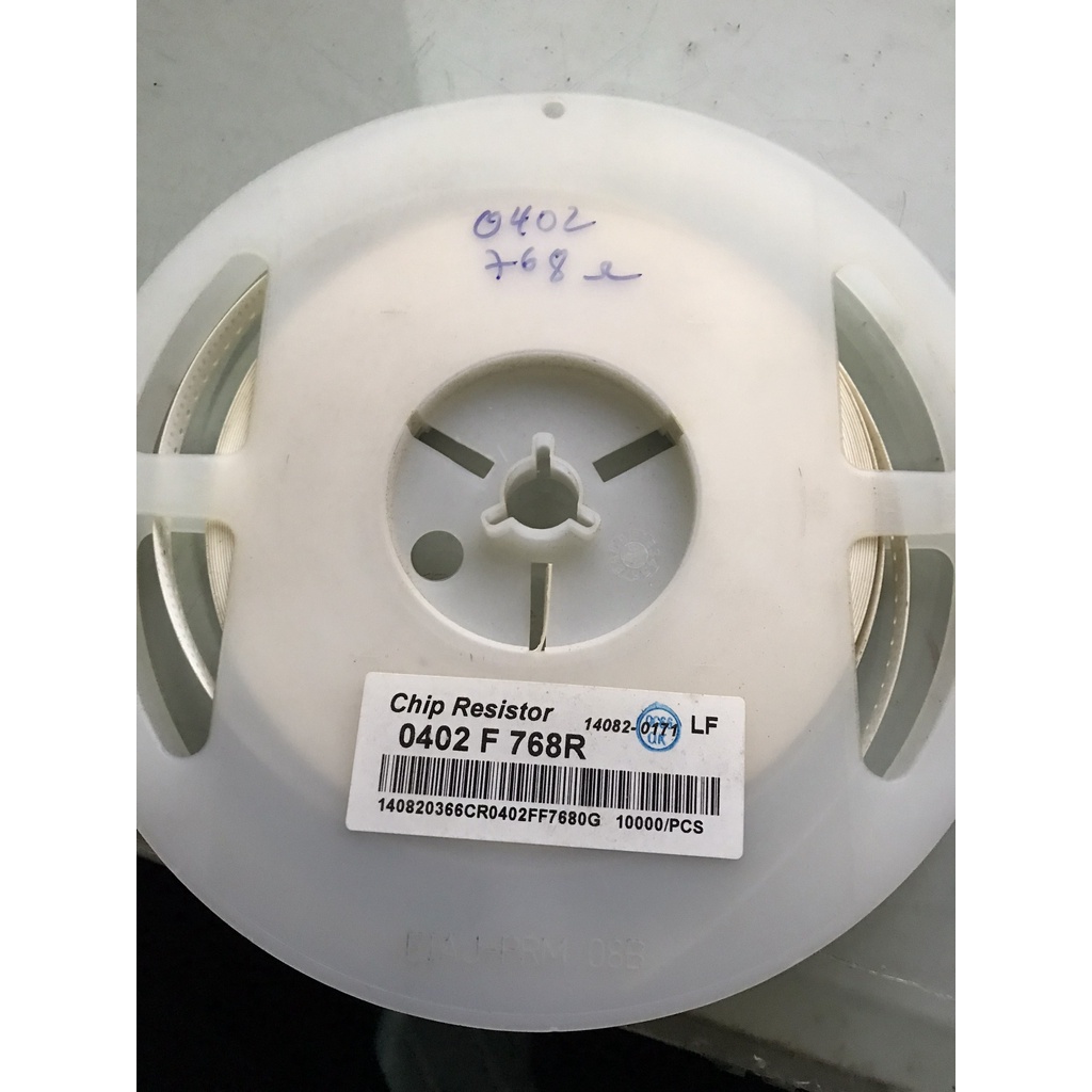 Trở dán 0402 trị số trong 700 ôm - gói 100 con ( 768 ) dùng cho thợ sửa chữa