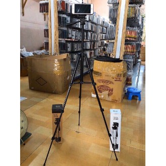 Gậy dùng livestream 3 chân - Tripod 3110