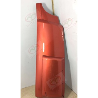 Ốp gió (gò má) xe Dongfeng đầu kéo, DF375 Hoàng Huy. Bằng nhựa dài 83cm, màu đỏ