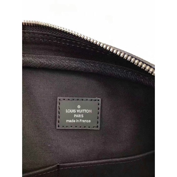 Túi đeo chéo nam LV cao cấp  hàng super vip sz24cm phom chuẩn có mã code kèm túi vải hóa đơn
