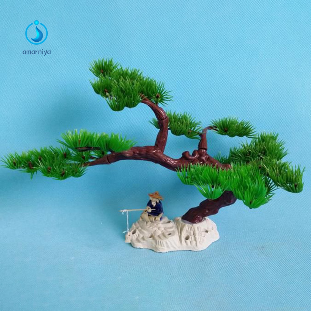 Mô hình cây thông nhân tạo bằng nhựa sống động trang trí bể cá