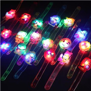 Đồng hồ vòng tay đèn LED sáng tạo hoạt hình dễ thương dạ quang phát sáng nhấp nháy nhiều màu cho bé