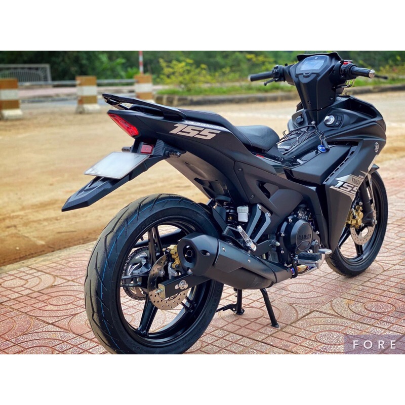 [Mã LIFEAUMAY giảm 10% tối đa 30k đơn 150k] Dè sau Exciter 155 ex155 kiểu FZ carbon