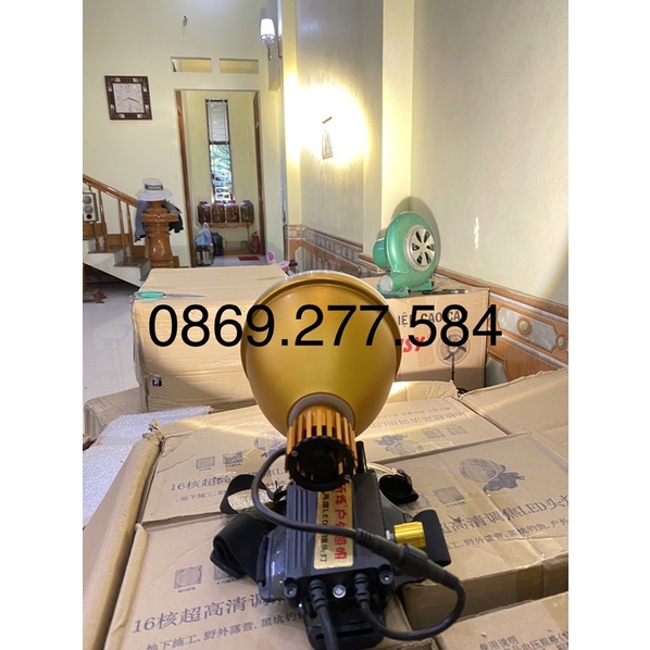 Đèn pin siêu sáng đèn kẹp bình ác quy  P160 tích hợp 3 màu ánh sáng trong 1 đèn chóa đèn 13.5cm
