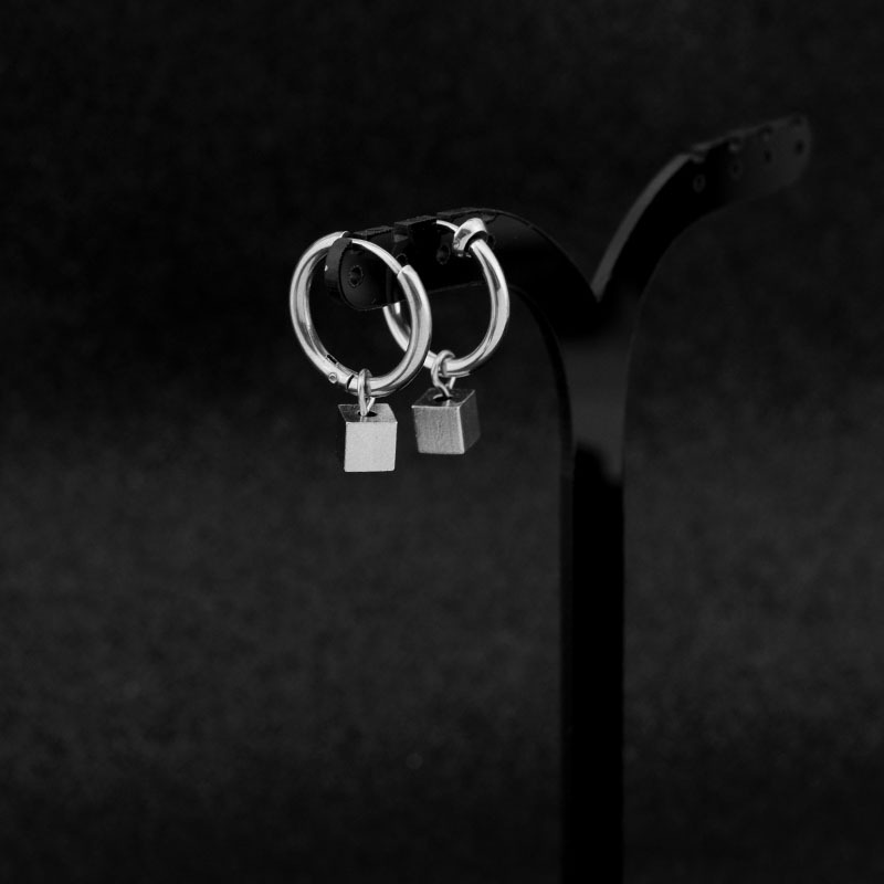 Khuyên tai kẹp mặt vuông bằng thép không gỉ đơn giản thời trang 22632