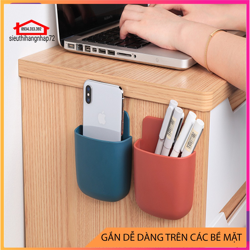 Khay gắn tường để đựng remote, điều khiển máy lạnh tiện dụng treo tường (giao màu ngẫu nhiên) [KHAY DÁN]]