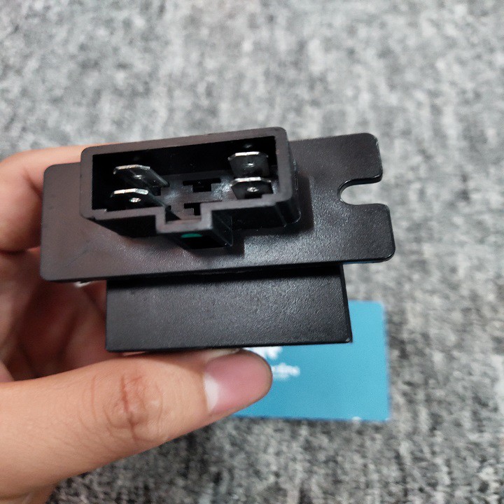 điện trở tốc độ quạt gió dàn lạnh HOWO 371