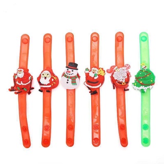 Vòng tay phát sáng quà tặng Noel cho bé