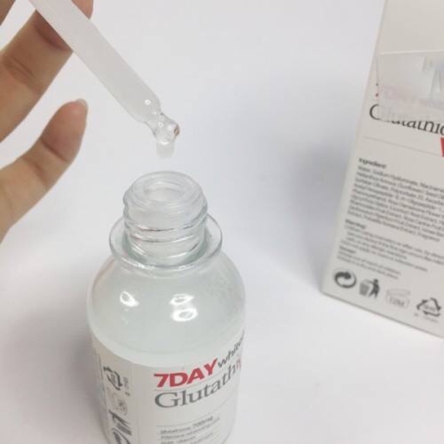 Serum Trắng Da 7 Day Glutathione 700 V-Ample