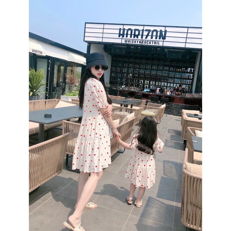 [Mã FAXANH1505 giảm 10K đơn 50K] VNU268 - VÁY SUÔNG BE TIM ĐỎ ĐÔI CHO MẸ VÀ BÉ | BigBuy360 - bigbuy360.vn