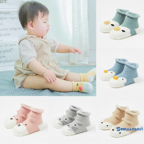 Tất cotton mềm mại họa tiết dễ thương cho bé