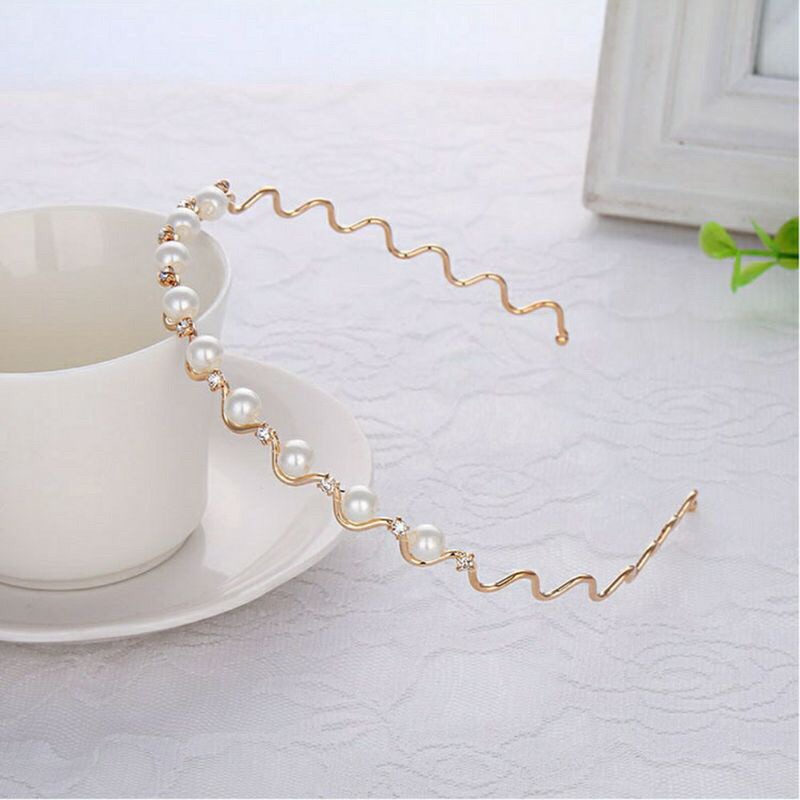 Bờm cài tóc vàng đính hạt kiểu dáng tiểu thư dễ thương B01