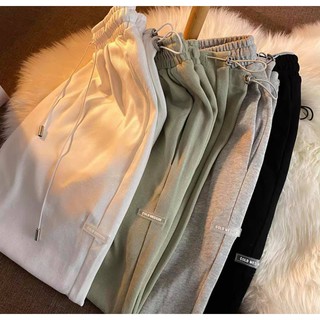 Quần Jogger tag Medium