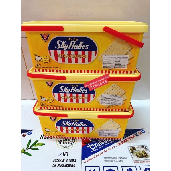 BÁNH ĂN KIÊNG SKY FLAKES HỘP LỚN 800g