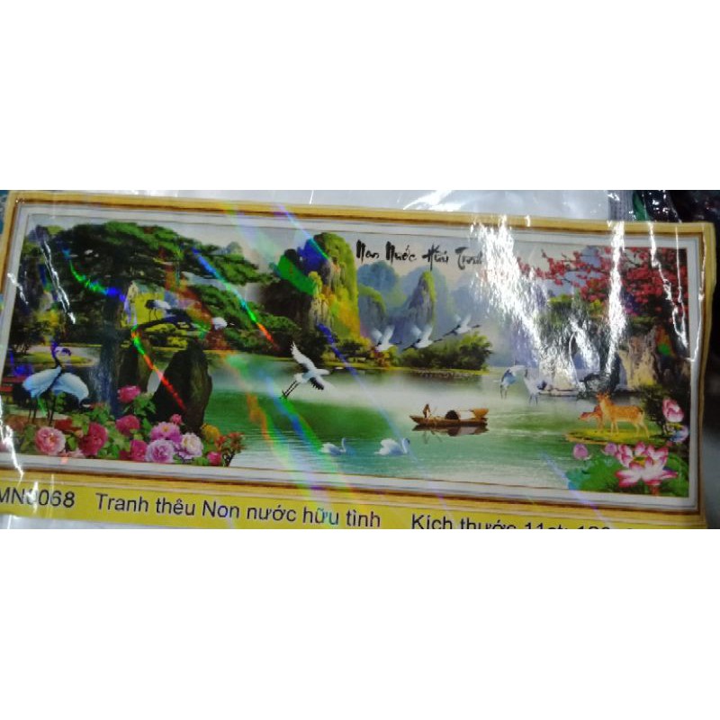 Tranh thêu kín Non nước hữu tình MN0068