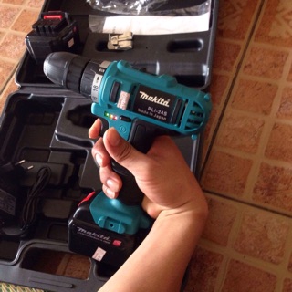 máy khoan pin 21v Makita