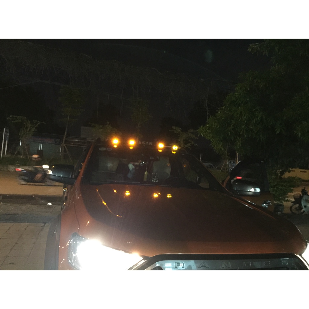 Đèn nóc FORD RANGER 2018-2019-2020 hàng Fitt Thái Lan