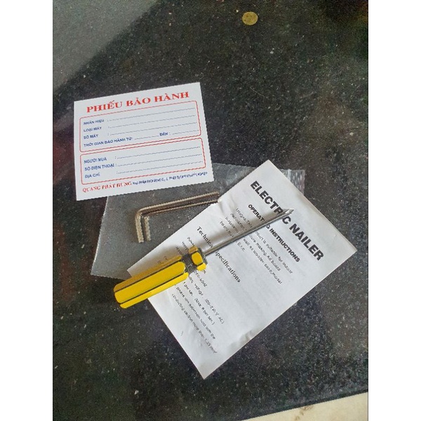 Súng bắn đinh gỗ F30 - Dùng điện 220V - Súng bắn đinh thẳng