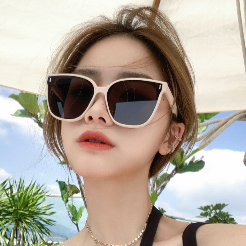 Kính Mắt Thời Trang Nam Nữ Đen Vạch Dọc Siêu Hot Trend Phong Cách Hàn