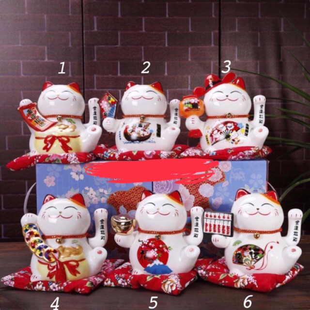 Mèo Thần Tài May Mắn Maneki Neko 16cm Vẫy Tay (Kèm Pin Và Đệm) | BigBuy360 - bigbuy360.vn