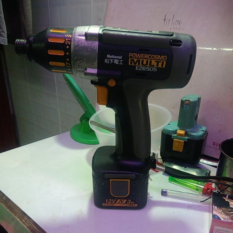 Thân máy bắn vít national ez6505