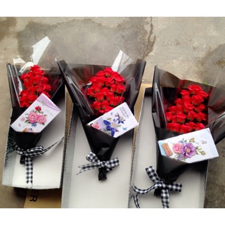Hoa sáp thơm! Quà 8/3 tuyệt vời các chế ơi! Hoa hồng sáp giá cực tuyệt, em đảm bảo e bán rẻ nhất thị trường buôn luôn!