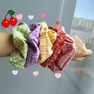 Cột tóc Caro