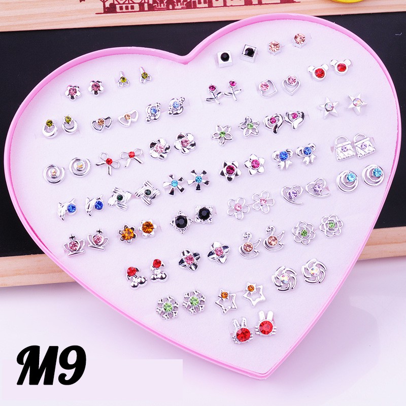 Set 36 đôi bông tai, hoa tai Hàn Quốc nhiều kiểu dáng đáng yêu cho nữ hộp trái tim màu hồng