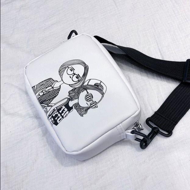 [Mã FAMAYWA2 giảm 10k đơn từ 50k] Túi Đeo Chéo In Hình Siêu Hot BT50 | BigBuy360 - bigbuy360.vn