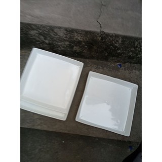 Đĩa nhựa vuông lót chậu V20(đo cạnh được 19cm)