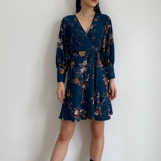 Đầm hoa xanh thắt nơ eo edini - d1365